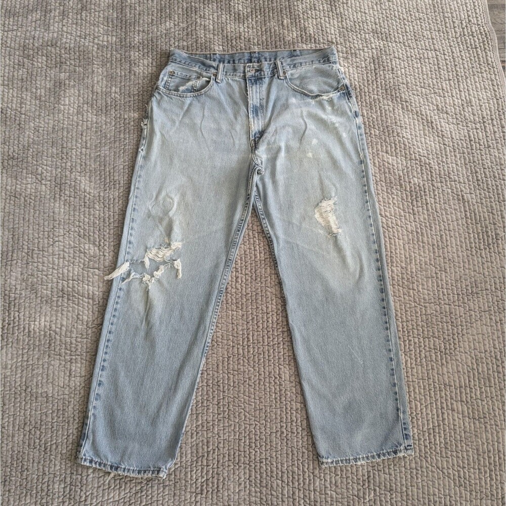 Levi's 550 Men's Jeans 38x32 Relaxed Fit Light Wash Distressed Ripped Denim